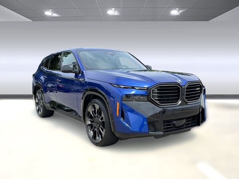 Used 2023 BMW XM w/ M Driver's Package AWD/4WD image 7