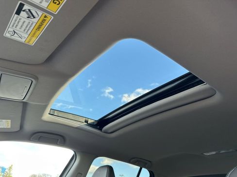 Used 2025 Honda Ridgeline RTL image 5