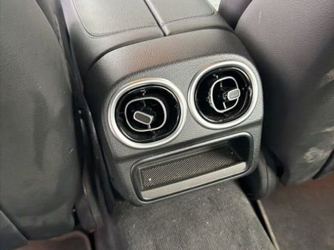 Used 2022 Mercedes-Benz C 300 4MATIC Sedan image 22