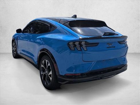 Used 2022 Ford Mustang Mach-E Premium RWD image 7