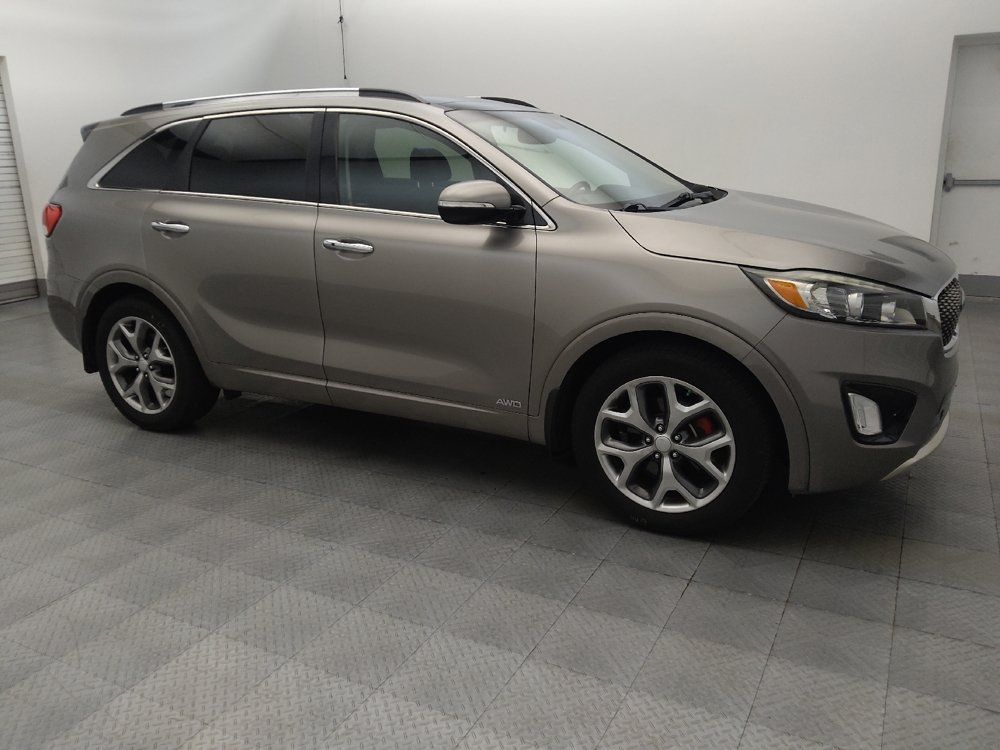 Used 2017 Kia Sorento SX AWD/4WD image 11