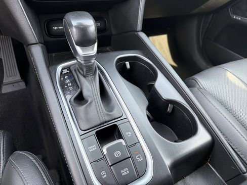 Used 2020 Hyundai Santa Fe Limited FWD image 19