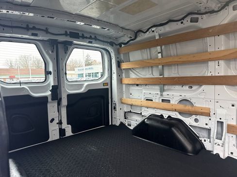 Used 2024 Ford Transit 250 Low Roof w/ Exterior Upgrade Package image 22