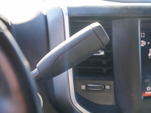 Used 2024 RAM 3500 Big Horn image 17