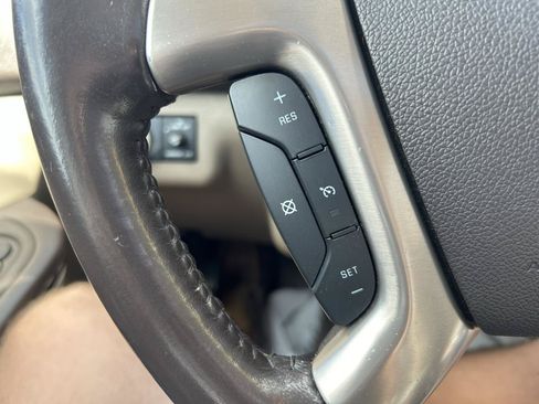 Used 2013 GMC Acadia Denali AWD/4WD image 20