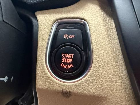 Used 2013 BMW 335i Sedan RWD image 15