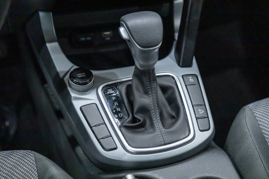 Used 2025 Kia Seltos LX AWD/4WD image 18