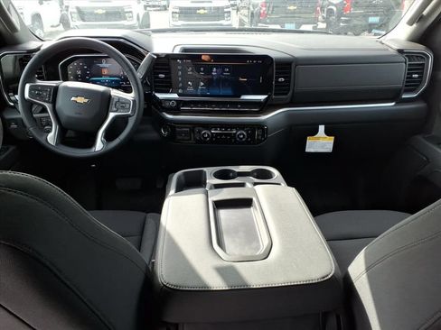 New 2026 Chevrolet Silverado 1500 LT w/ Safety Package RWD image 19