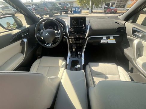 New 2026 Mitsubishi Eclipse Cross SEL image 18