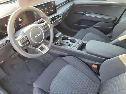 Used 2026 Kia K5 LXS FWD image 8