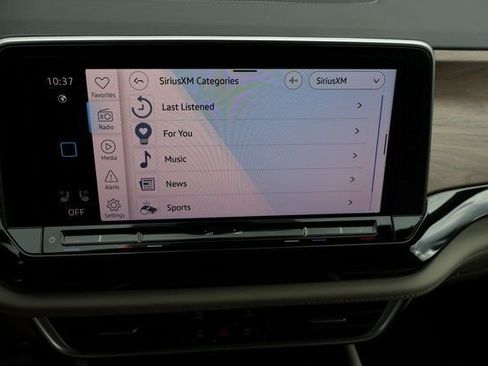 New 2026 Volkswagen Atlas SE image 23