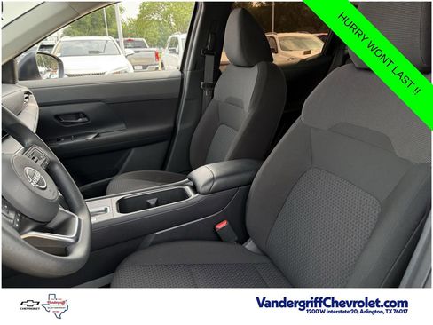 Used 2025 Nissan Kicks S FWD image 20