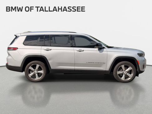 Used 2022 Jeep Grand Cherokee L Limited AWD/4WD image 5