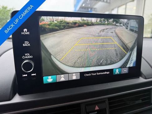 Used 2024 Honda Pilot EX-L image 5