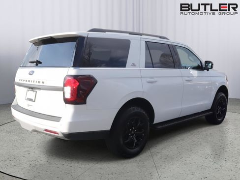 Used 2024 Ford Expedition Timberline image 6