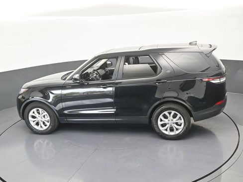 Used 2020 Land Rover Discovery SE image 46