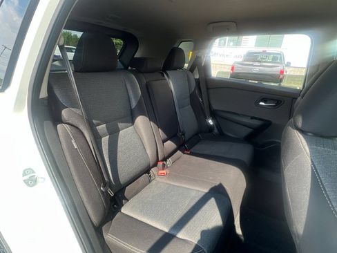 Used 2022 Nissan Rogue SV AWD/4WD image 29