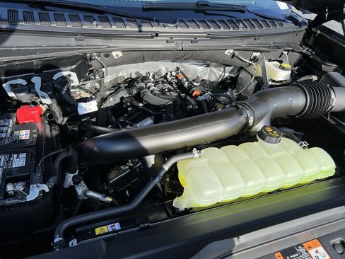 New 2026 Ford Expedition Platinum w/ Driver's Package image 29