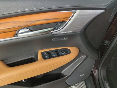 Used 2021 Cadillac XT5 Premium Luxury FWD image 18