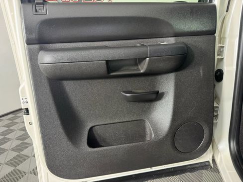 Used 2011 Chevrolet Silverado 1500 LT w/ All-Star Edition image 35