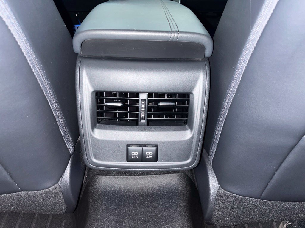 Used 2019 Toyota Avalon XSE w/ All Weather Liner Package FWD image 30