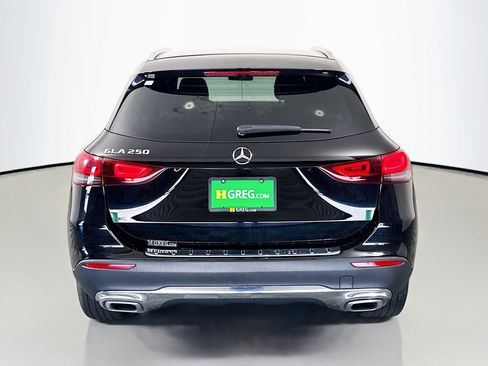 Used 2022 Mercedes-Benz GLA 250 w/ Premium Package Lite image 8