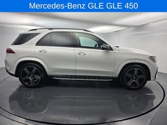 Used 2025 Mercedes-Benz GLE 450 4MATIC video 3