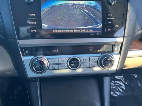 Used 2015 Subaru Outback 3.6R Limited image 23