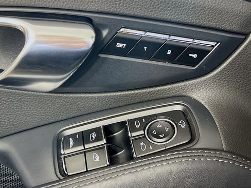 Certified 2015 Porsche 911 Carrera S image 19