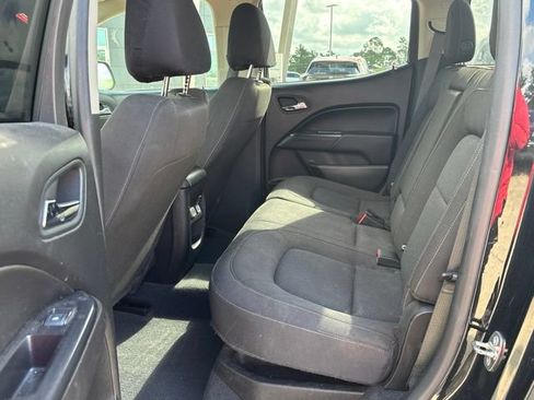 Used 2021 Chevrolet Colorado LT RWD image 11
