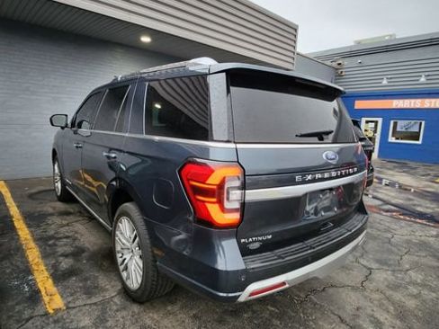 Used 2023 Ford Expedition Platinum image 11