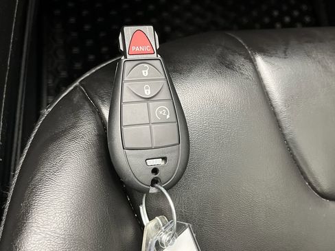 Used 2022 Jeep Cherokee Latitude w/ Sun & Sound Group image 24