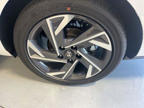 New 2026 Hyundai Elantra Limited w/ Cargo Package image 31