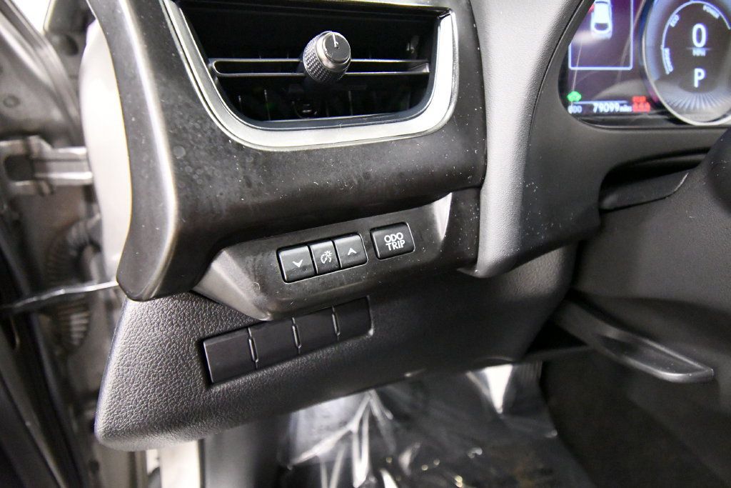 Used 2019 Lexus UX 250h w/ Premium Package AWD/4WD image 19