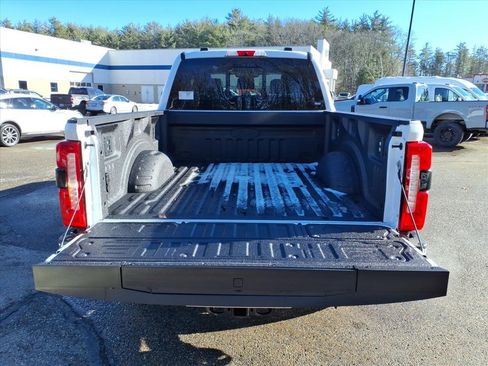 New 2026 Ford F250 Lariat w/ Lariat Premium Package image 8