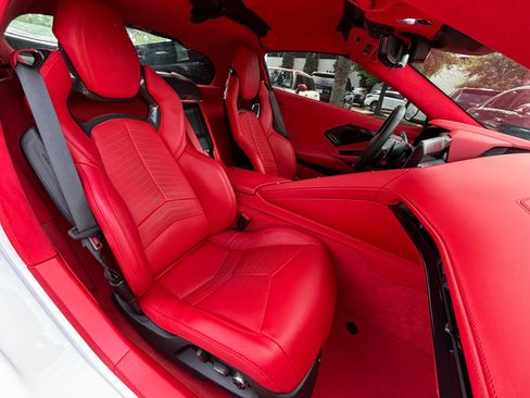 Used 2024 Chevrolet Corvette Stingray Premium Cpe w/ Z51 Performance Package RWD image 19