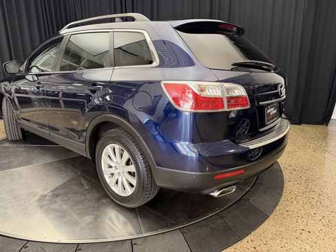 Used 2010 MAZDA CX-9 Touring w/ Moonroof & Bose Audio Pkg image 4