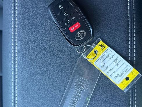 Used 2024 Toyota Land Cruiser image 37