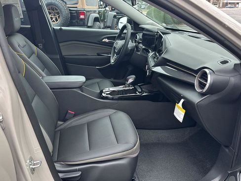 New 2026 Chevrolet Trax ACTIV w/ Sunroof Package image 11