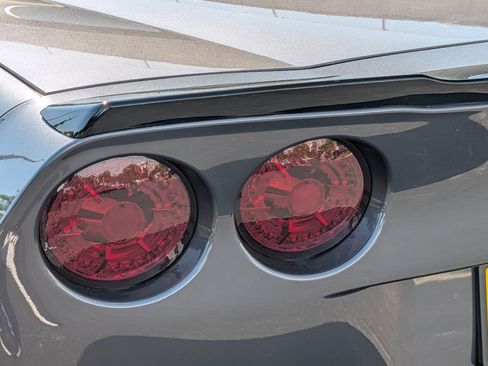 Used 2012 Chevrolet Corvette Grand Sport w/ 2LT Preferred Equipment Group RWD image 19