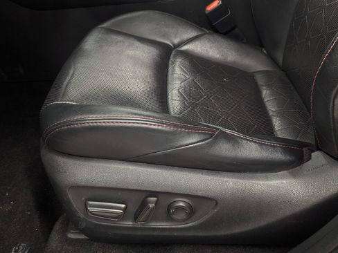 Used 2020 Toyota RAV4 TRD Off-Road image 11