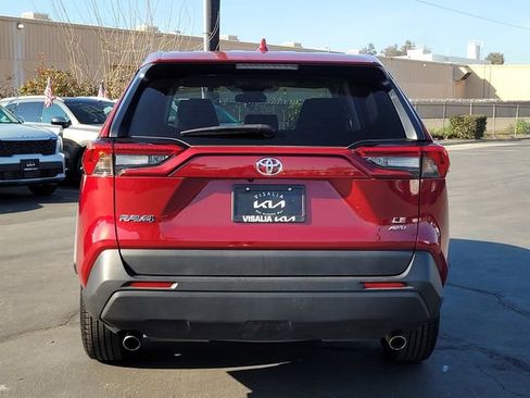 Used 2024 Toyota RAV4 LE image 6