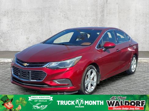 Used 2018 Chevrolet Cruze Premier image 9