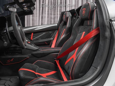 Used 2016 Lamborghini Aventador LP 750-4 Superveloce image 18