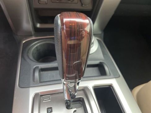 Used 2018 Toyota 4Runner Limited image 26