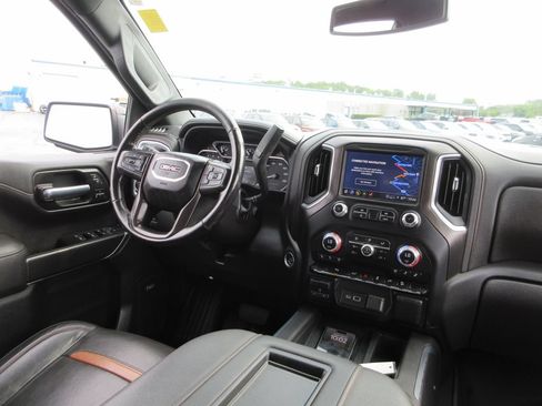 Certified 2022 GMC Sierra 1500 AT4 w/ AT4 Premium Package AWD/4WD image 25
