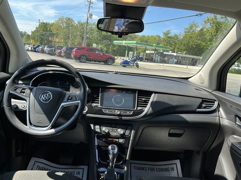 Used 2018 Buick Encore Sport Touring AWD/4WD image 31
