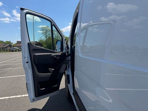 New 2026 Mercedes-Benz Sprinter 2500 image 11