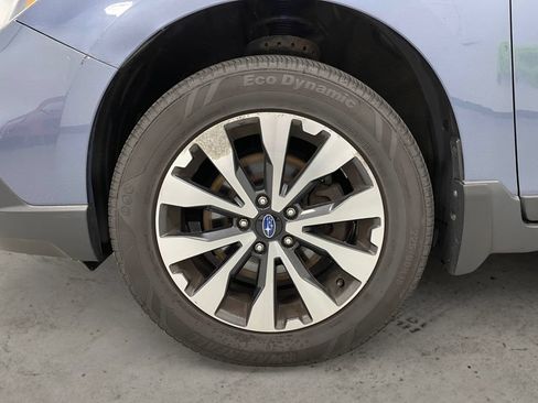Used 2017 Subaru Outback 3.6R Limited AWD/4WD image 12