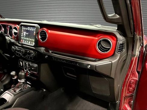 Used 2021 Jeep Wrangler Unlimited Rubicon AWD/4WD image 23